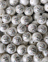 Load image into Gallery viewer, 20mm Merry Christmas Matte Print - White Acrylic Matte Beads - Bubblegum Beads - Chunky Beads - Christmas Beads