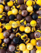 Load image into Gallery viewer, 15mm Sunflower Mixed Theme, Solid/Print/Opal Color Beads, Silicone Bead, Loose Beads