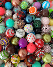 Load image into Gallery viewer, (Big Bundle) 500 Qty 20mm Acrylic Round Beads - Chunky Beads - Randomly Assorted