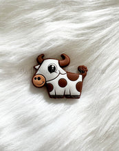 Load image into Gallery viewer, 1 Pc 40mm*32 - Cow Beads - Silicone Beads - Focal Beads