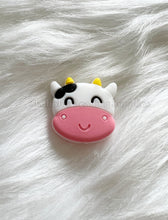 Load image into Gallery viewer, 1 Pc 30mm*23mm - Cow Beads - Silicone Beads - Focal Beads
