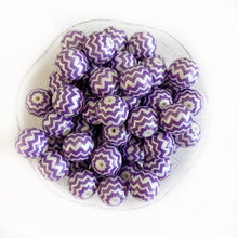 Load image into Gallery viewer, 10 Qty 20mm Chevron Bubblegum Beads - Acrylic Solid Beads