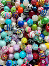 Load image into Gallery viewer, (Big Bundle) 500 Qty 20mm Acrylic Round Beads - Chunky Beads - Randomly Assorted
