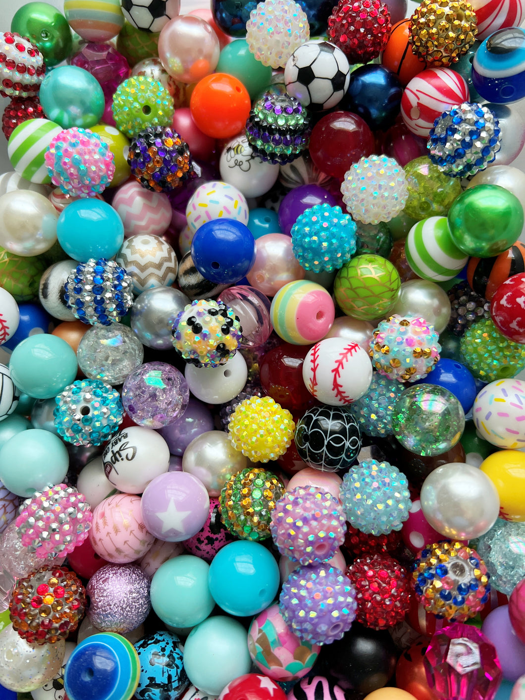 (Big Bundle) 500 Qty 20mm Acrylic Round Beads - Chunky Beads - Randomly Assorted