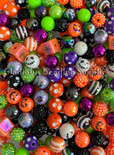 Load image into Gallery viewer, 16mm Halloween Mixed Print/Solid Beads - Random Assorted Acrylic Beads - Bubblegum Beads - Chunky Beads
