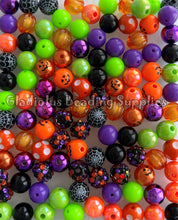 Load image into Gallery viewer, 100qty 12mm Halloween Mixed Beads - Acrylic Beads - Bubblegum Beads - Chunky Beads
