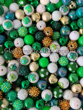 Load image into Gallery viewer, 16mm Mixed St Patrick Beads - Acrylic Beads - Bubblegum Beads - Chunky Beads
