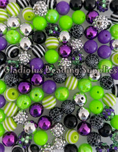 Load image into Gallery viewer, 100qty 12mm Halloween Mixed Beads - Acrylic Beads - Bubblegum Beads - Chunky Beads
