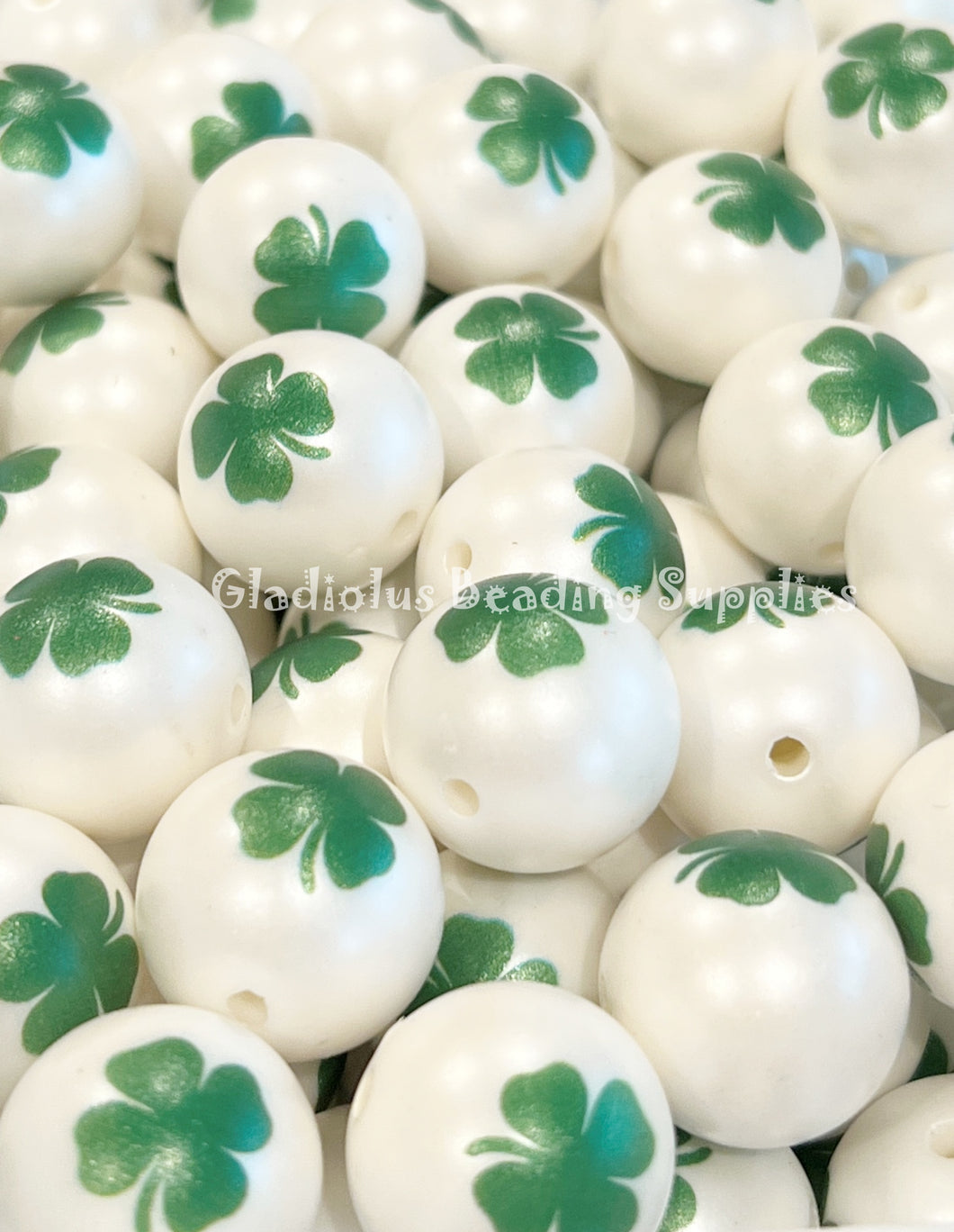 20mm Big Clover Matte Print - White Acrylic Matter Beads - Bubblegum Beads - Chunky Beads